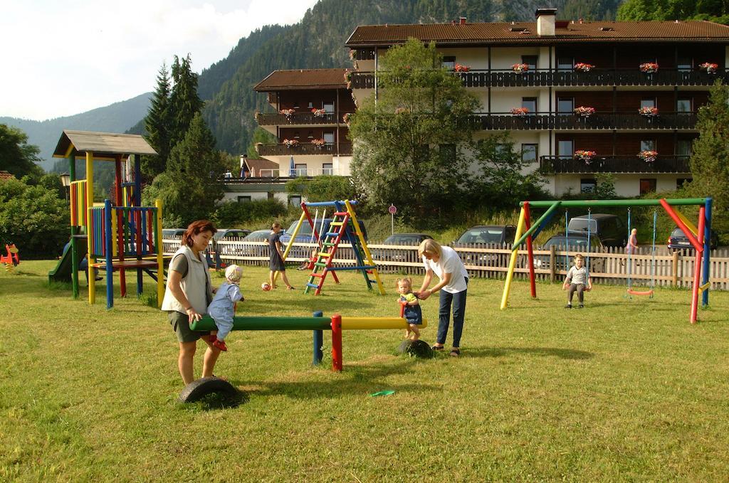 Parkhotel Sonnenhof Оберамергау Екстериор снимка